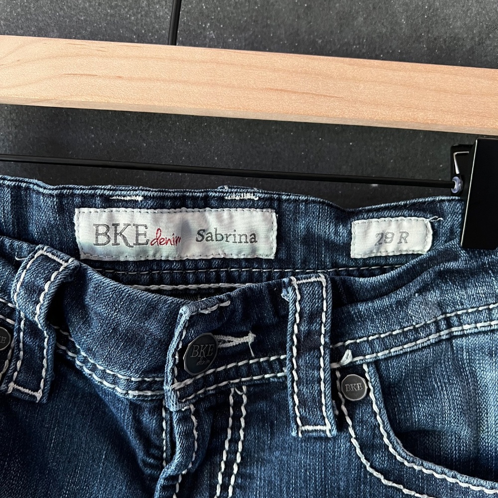 BKE Sabrina Denim SIZE 29R - Picture 4 of 4